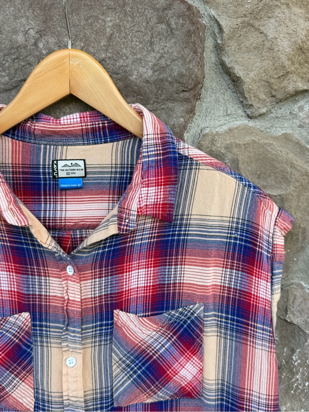Kavu Red Blue Cream Plaid Cap Short-Sleeve Button-Down Shirt